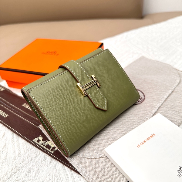 エルメス財布コピー背面デザイン